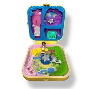 Polly Pocket Hidden Hideouts Unicorn Utopia‎ Playset Mattel 2018